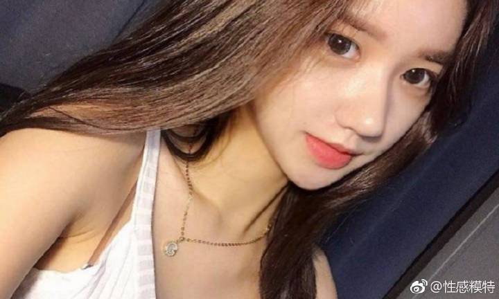 黄仁勋建议年轻人：必须尽快学会正确使用AI